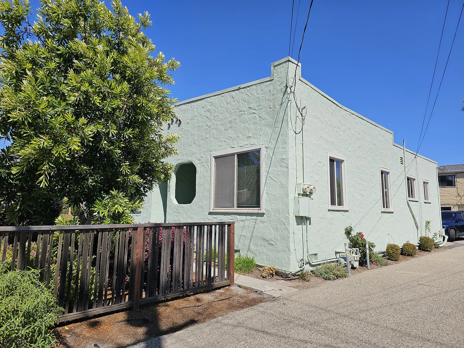3 bed, $4,200 — Photo 3