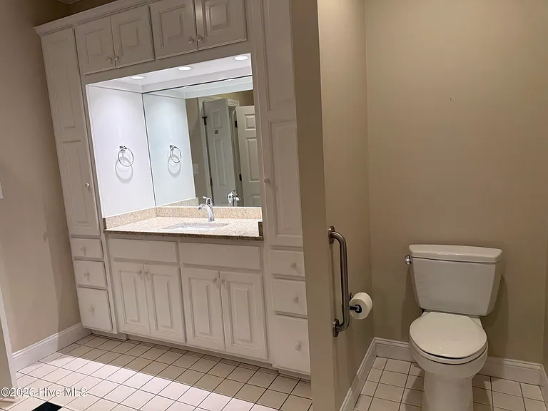 309 Village Green Dr — Photo 12