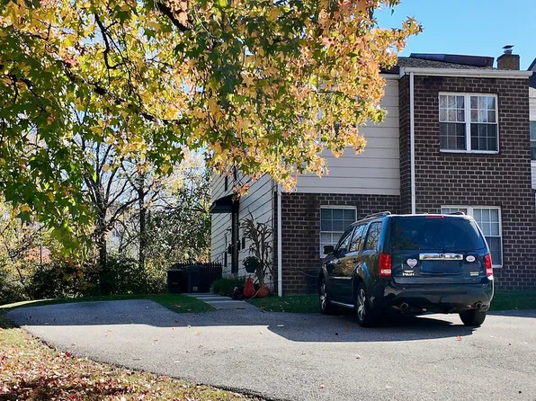 2166 Birch Dr #1, Lafayette Hill, PA 19444