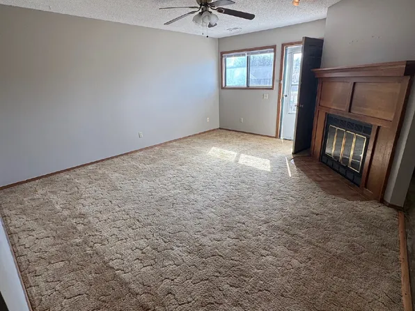 206 N Osage Rd, Derby, KS 67037