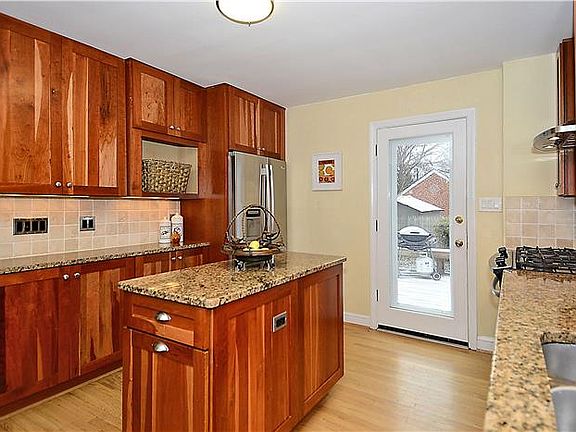 Chef's Kitchen exits to deck