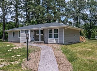 15915 Mary Ball Rd, Kilmarnock, VA 22482
