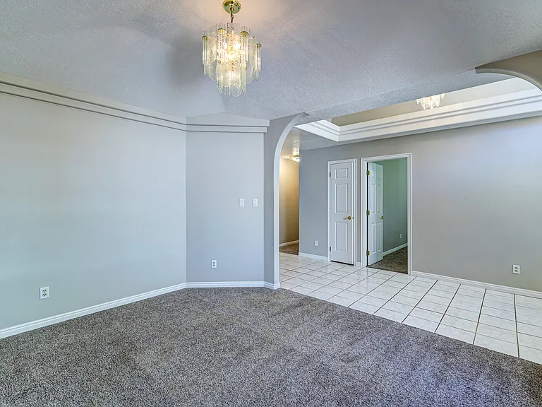 1545 W 5650 N — Photo 26
