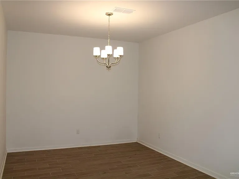 2417 Paso Dr — Photo 6