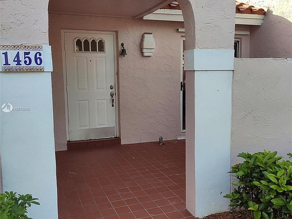 5th image of 1456 Springside Dr #0
