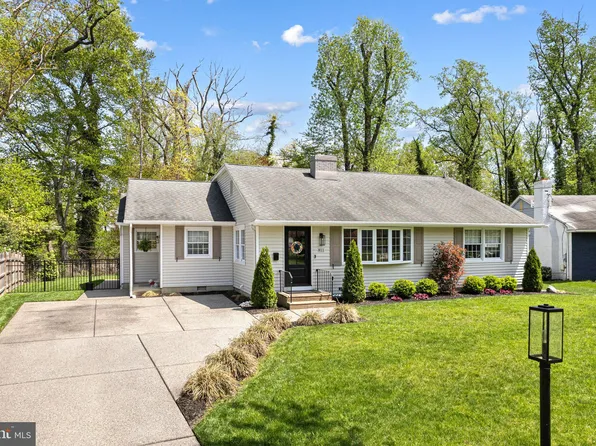 811 Edge Park Dr, Haddonfield, NJ 08033