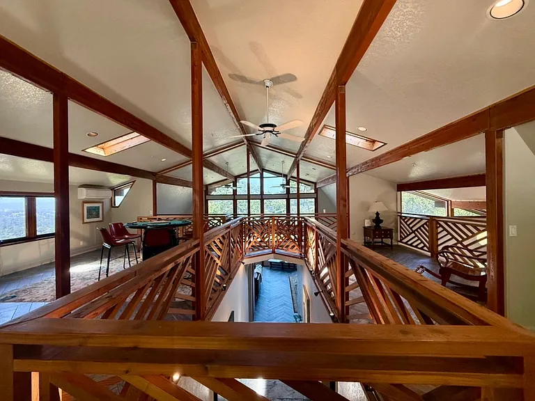 35 Linda Vista Dr — Photo 6