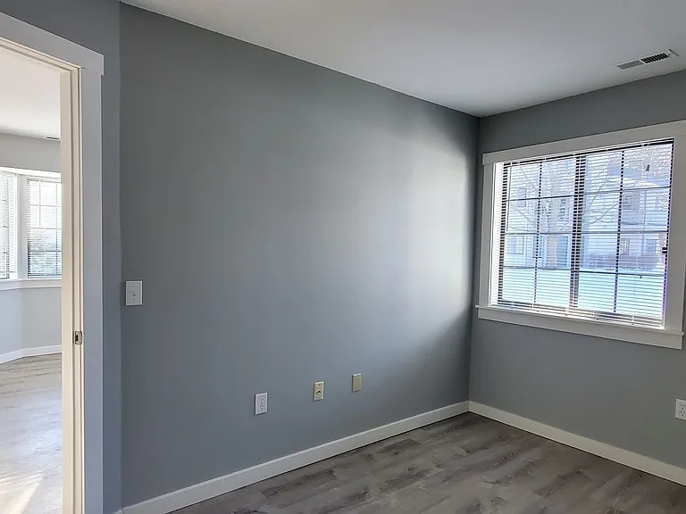 621 Riverine Dr #101 — Photo 11