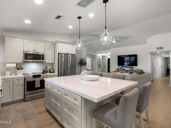 5851 E WALTANN Lane, Scottsdale, AZ 85254