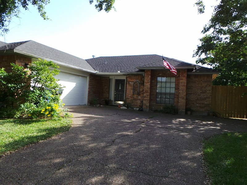 1st image of 11613 Hondo Creek Dr
