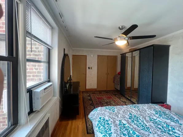 2400 East 3rd Street 515 image 10 of 11