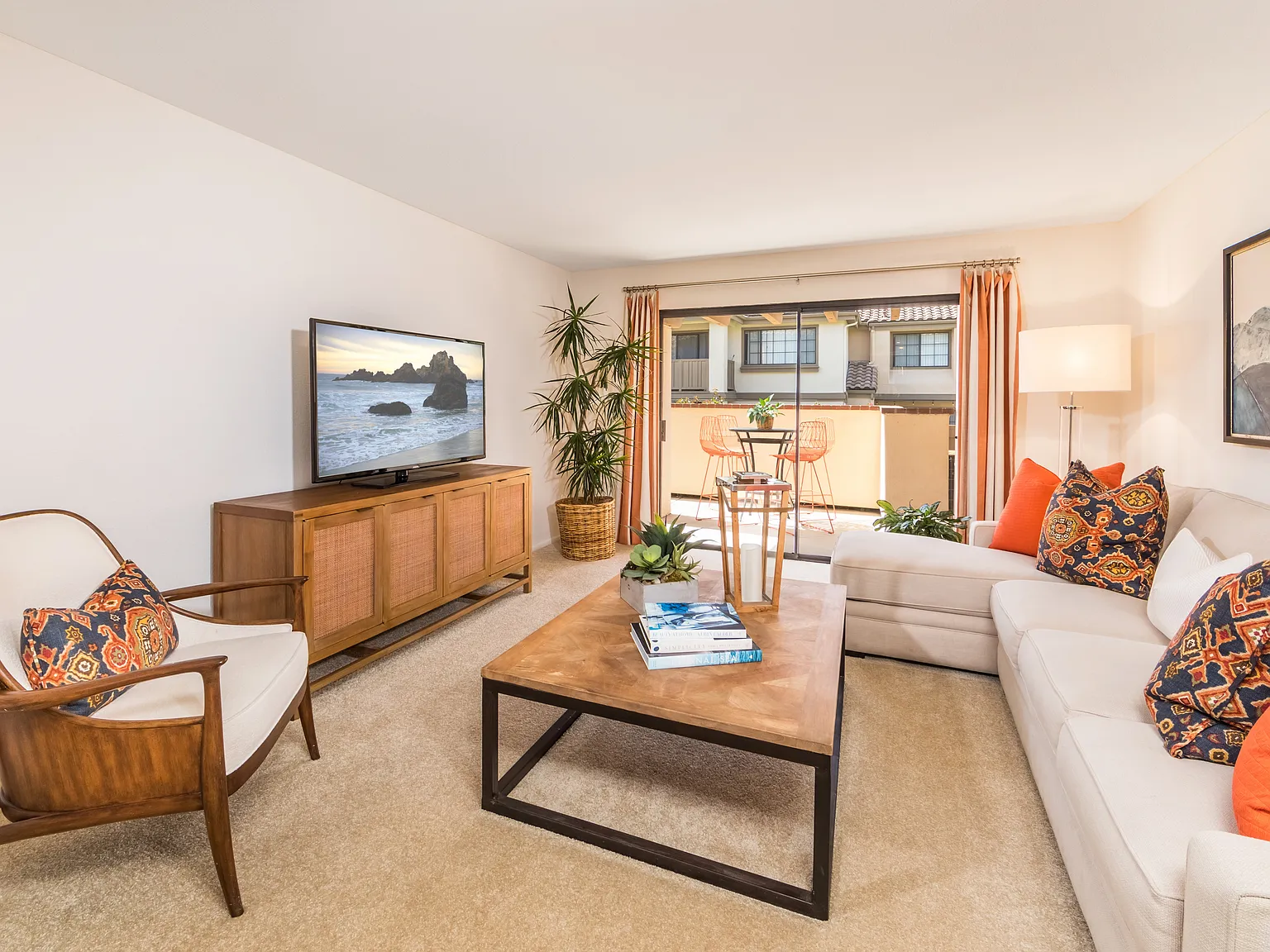 Rancho Tierra Apartment Homes — Photo 2