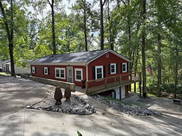 600 Horseshoe Dr, Cadiz, KY 42211