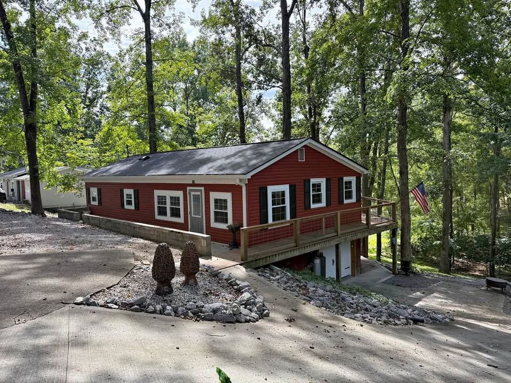 600 Horseshoe Dr - Property Image