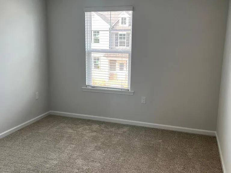 415 Ribbon Rail St — Photo 23