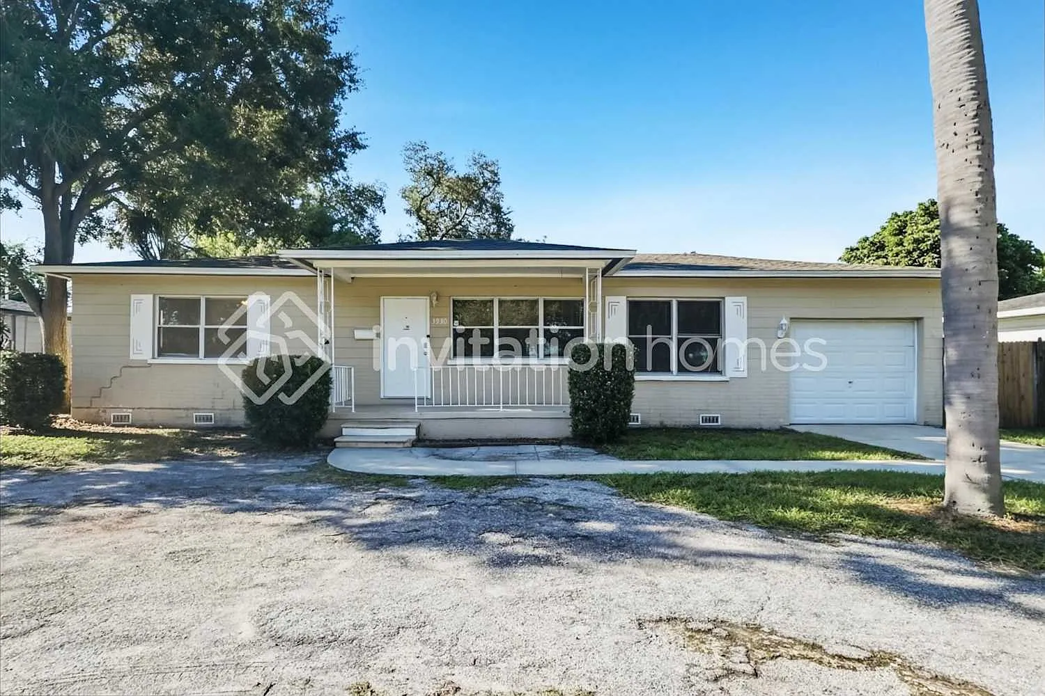3930 30th Ave N Saint Petersburg, FL 33713 — Photo 1