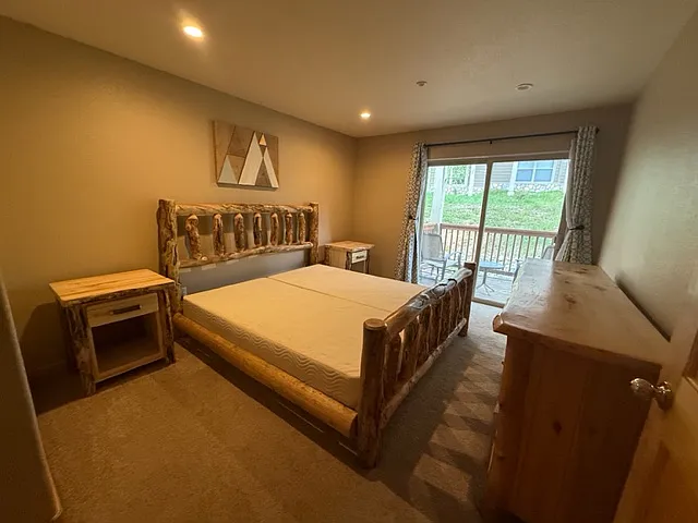 140 Wildernest Ct #102 — Photo 13