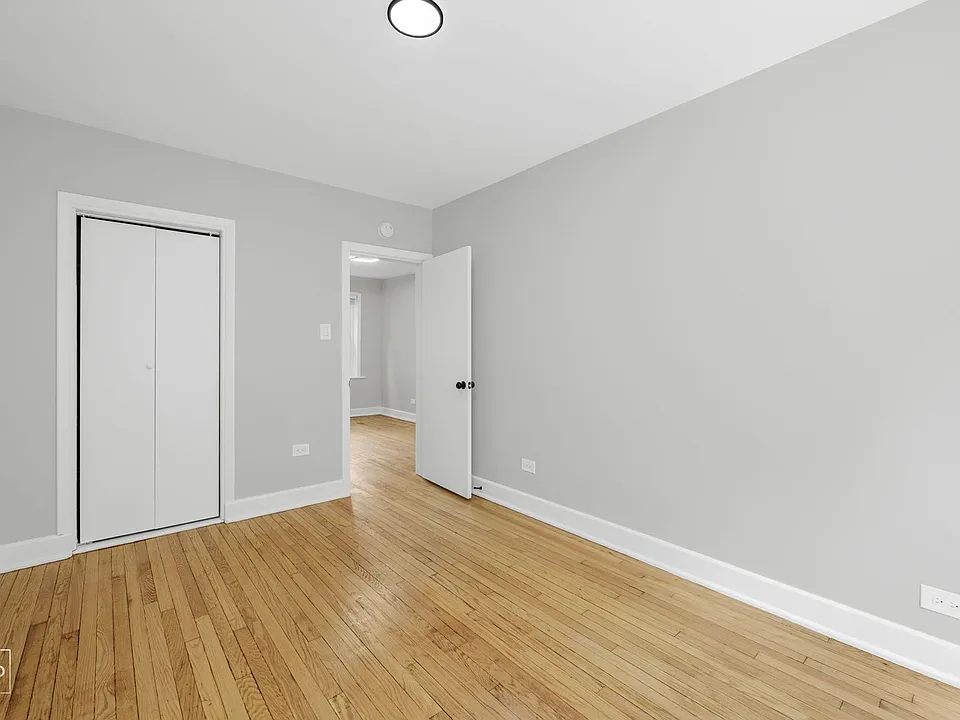 7031 S Chappel