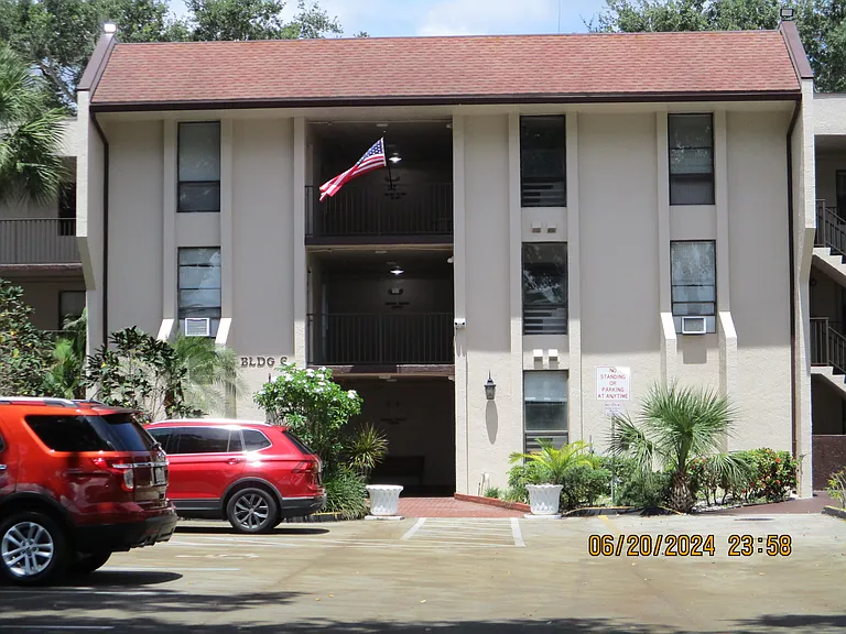 6751 N University Dr #320 — Photo 1