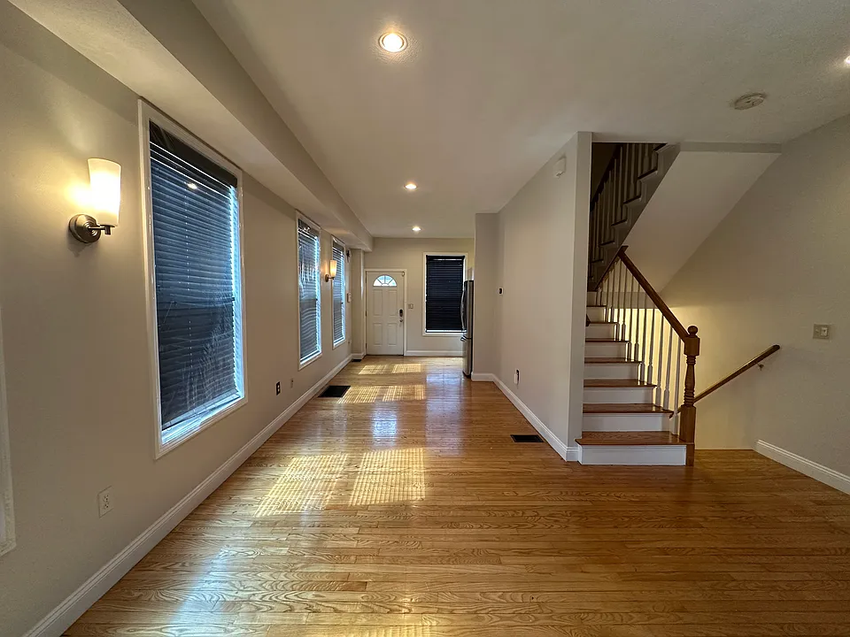 740 Broadway #L