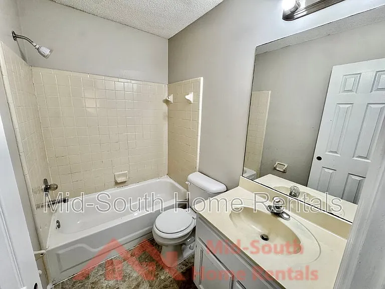 5528 Ginners Dr — Photo 18