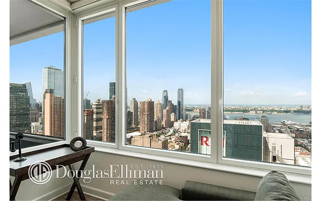 Rented by Douglas Elliman | media 30