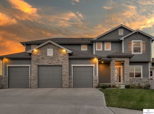 5414 Springview Cir, La Vista, NE 68133