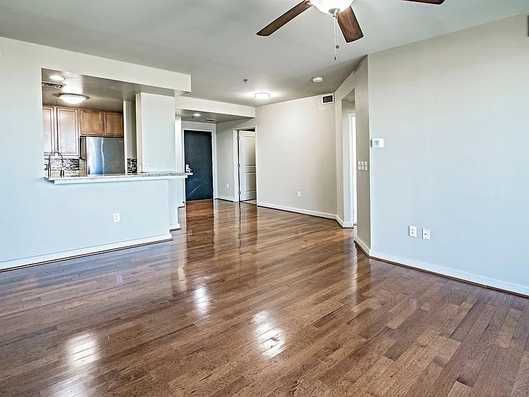 105 Christina Landing Dr #1108 — Photo 1