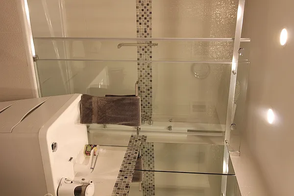 Rented by Superior Realty Service | media 17