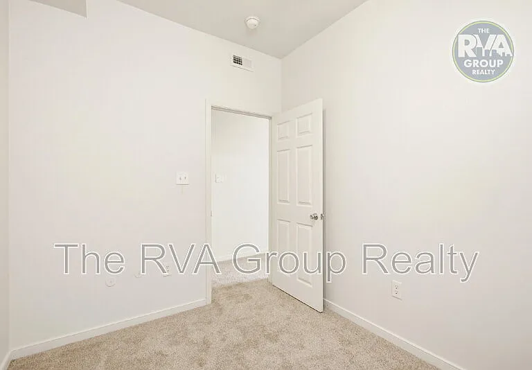 3424 S St #A — Photo 13