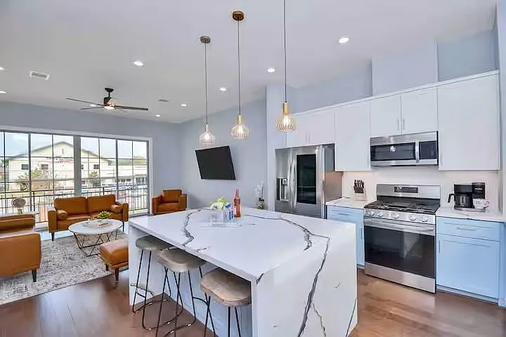 3412 Dixie Dr — Photo 5