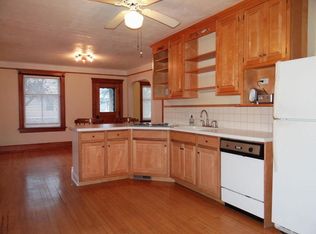 1915 La Salle St, Racine, WI 53402