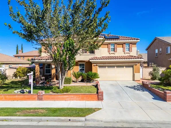 978 Cornflower Dr, Hemet, CA 92545