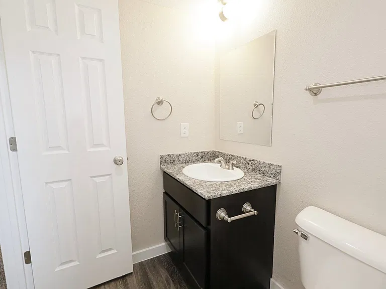 Bennett Pointe — Photo 20