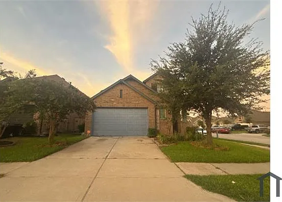5 bed, 2848 sqft, $3,700 — Photo 3