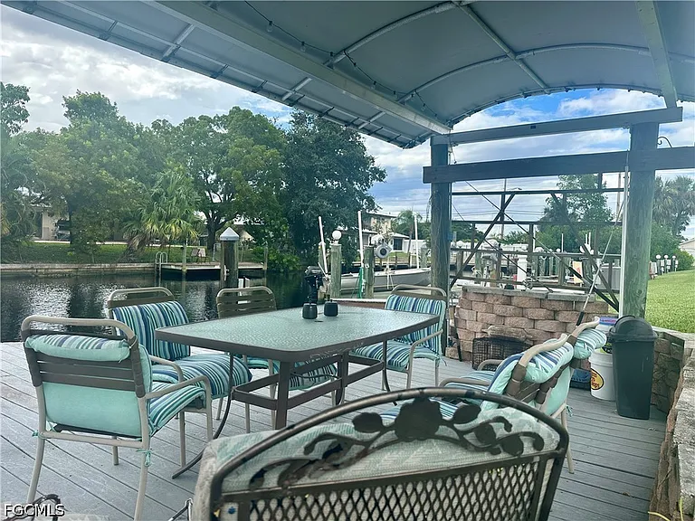 4802 Tudor Dr #102 — Photo 16