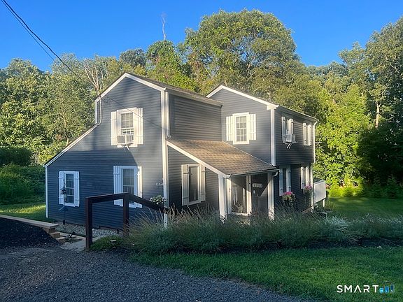 2nd image of 1793 Ridge Road