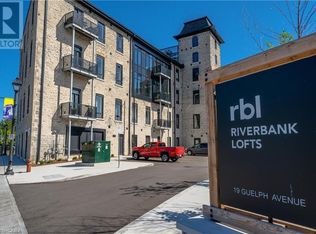 19 Guelph Ave #404, Cambridge, ON N3C1A2