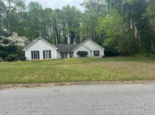 1253 Grindenwald Dr, Jonesboro, GA 30238