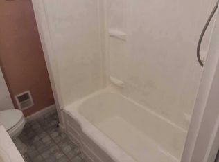 2535 S 8th St #2, Philadelphia, PA 19148
