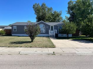 1504 Phoenix Ave, Gillette, WY 82716