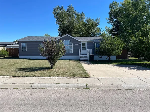 1504 Phoenix Ave, Gillette, WY 82716