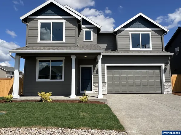 11238 Blueberry Loop NE, Donald, OR 97020