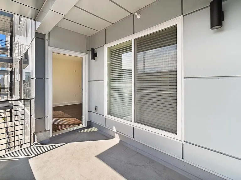 1148 N 2nd St #3H — Photo 31