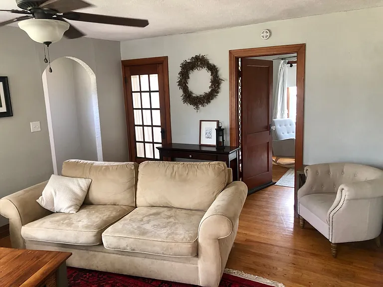 Living/TV room