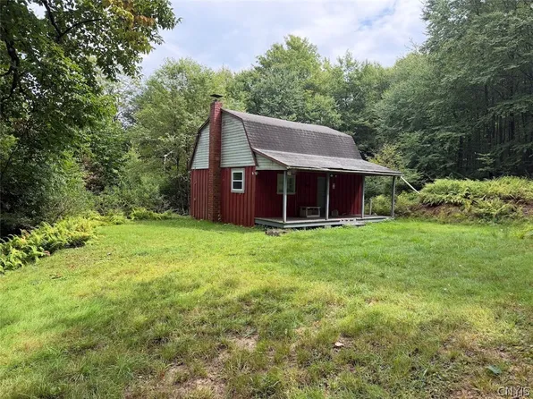 1173 Little Loop Rd, Portville, NY 14770