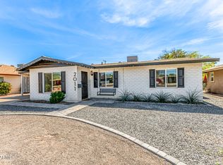 2011 W WHITTON Avenue, Phoenix, AZ 85015