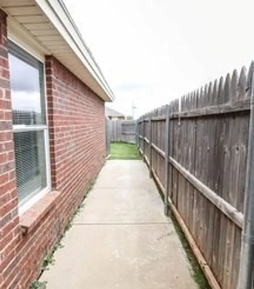 1102 N Belmont Ave #A — Photo 10
