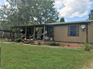 3303 Crooked Creek Rd, South Charleston, WV 25309