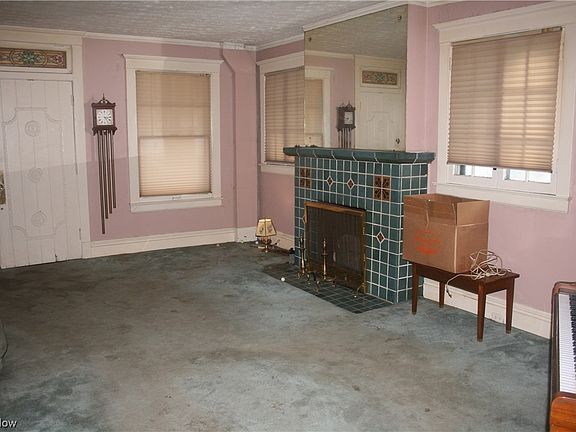 5th image of 4999 Jefferson St